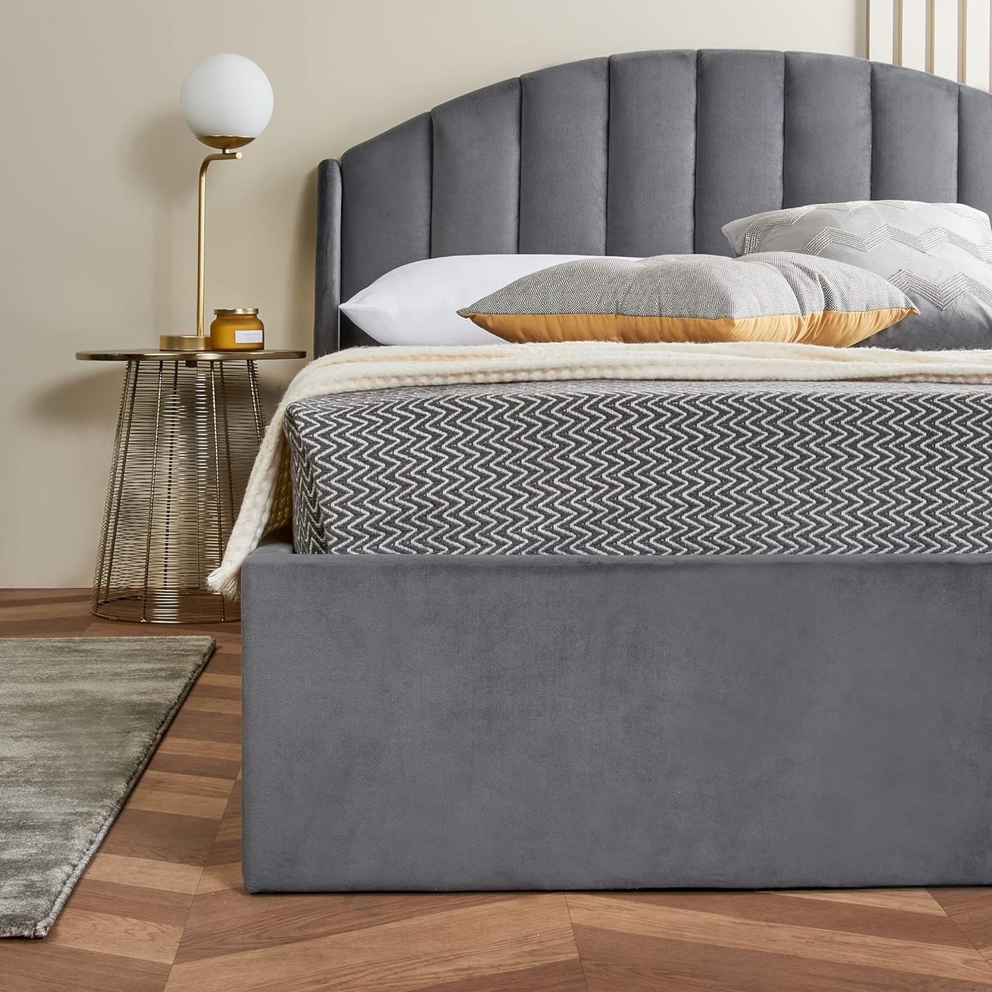 Royal Grey Wingback Kingsize Bed