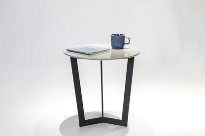 Holvi Side Table